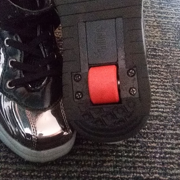 Im selling weelies - Picture 4 of 4